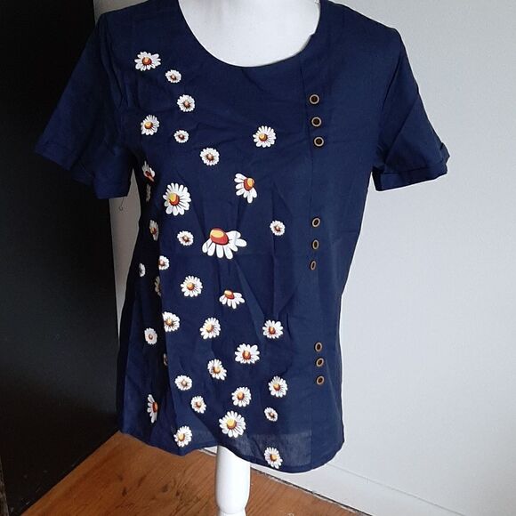 Miss Look blue daisy blouse - Picture 1 of 5